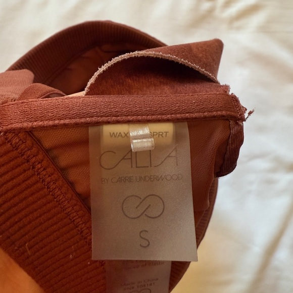 CALIA by Carrie Underwood Made to Move Double Strap Sports Bra Small - Picture 5 of 8